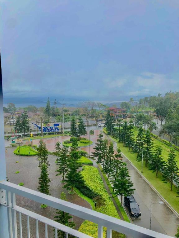 Jrt Suites Tagaytay Tagaytay City Kültér fotó